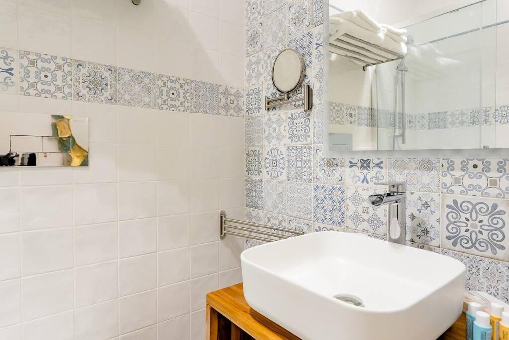 פלרמו Cortile Marconi Apartment מראה חיצוני תמונה