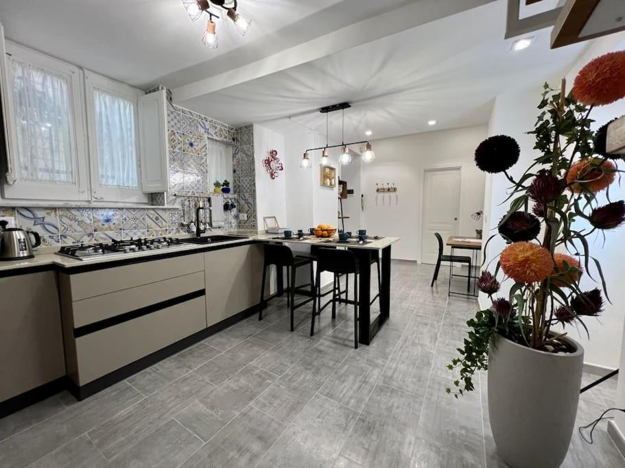 פלרמו Cortile Marconi Apartment מראה חיצוני תמונה